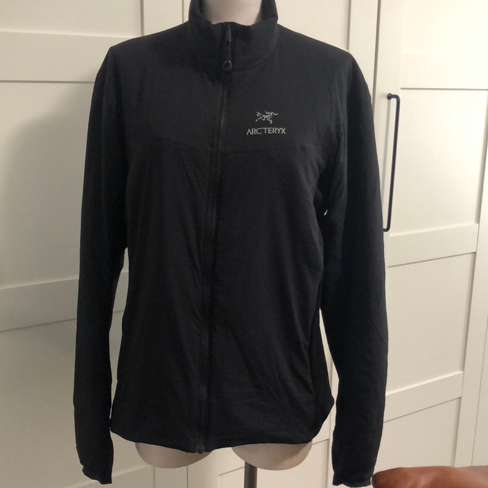 Arc’teryx jacket light weight puffer
